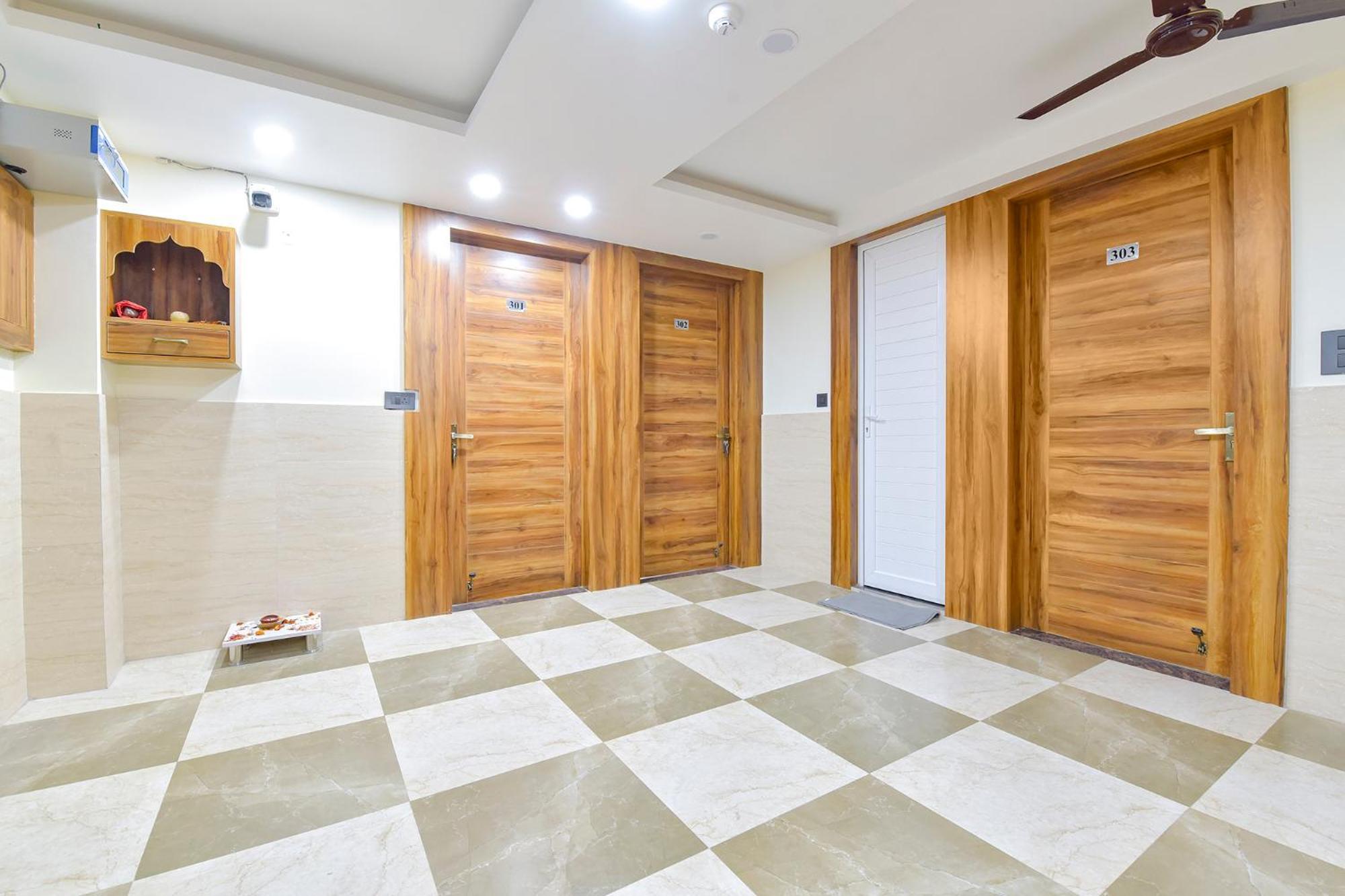 Fabhotel Elite Clement Town 外观 照片